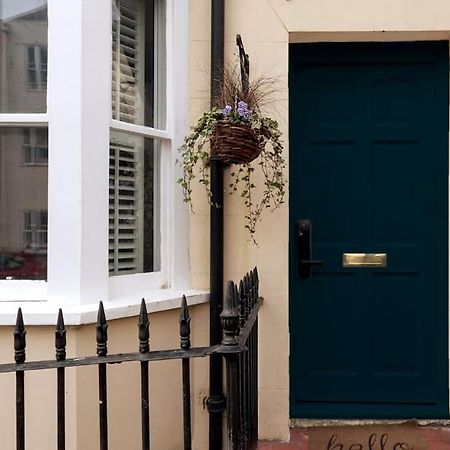 Regency Grade II Listed Townhouse By Centre And Beach Hove Extérieur photo