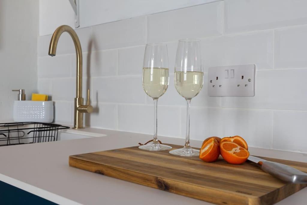 Regency Grade II Listed Townhouse By Centre And Beach Hove Extérieur photo