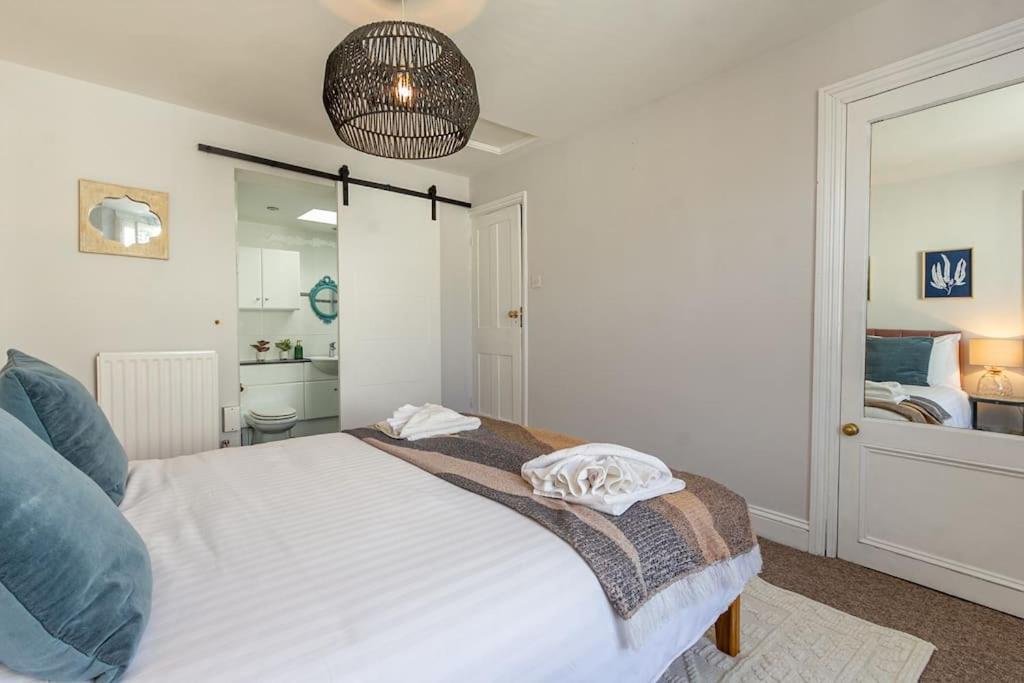 Regency Grade II Listed Townhouse By Centre And Beach Hove Extérieur photo