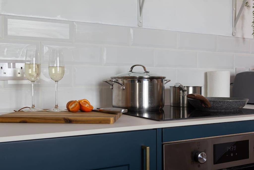 Regency Grade II Listed Townhouse By Centre And Beach Hove Extérieur photo