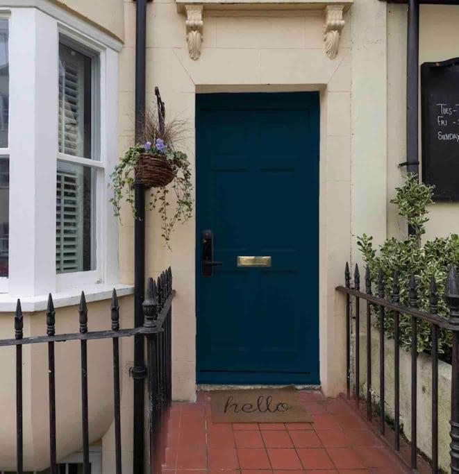 Regency Grade II Listed Townhouse By Centre And Beach Hove Extérieur photo
